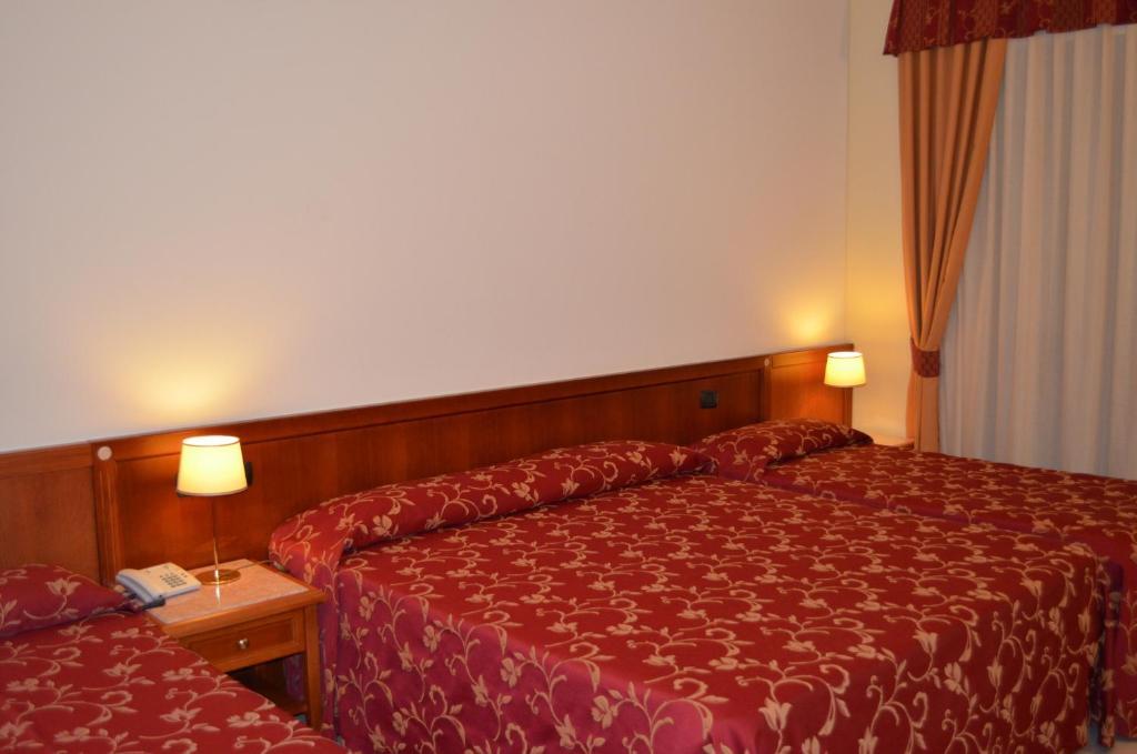 Hotel Olioso Peschiera del Garda Zimmer foto