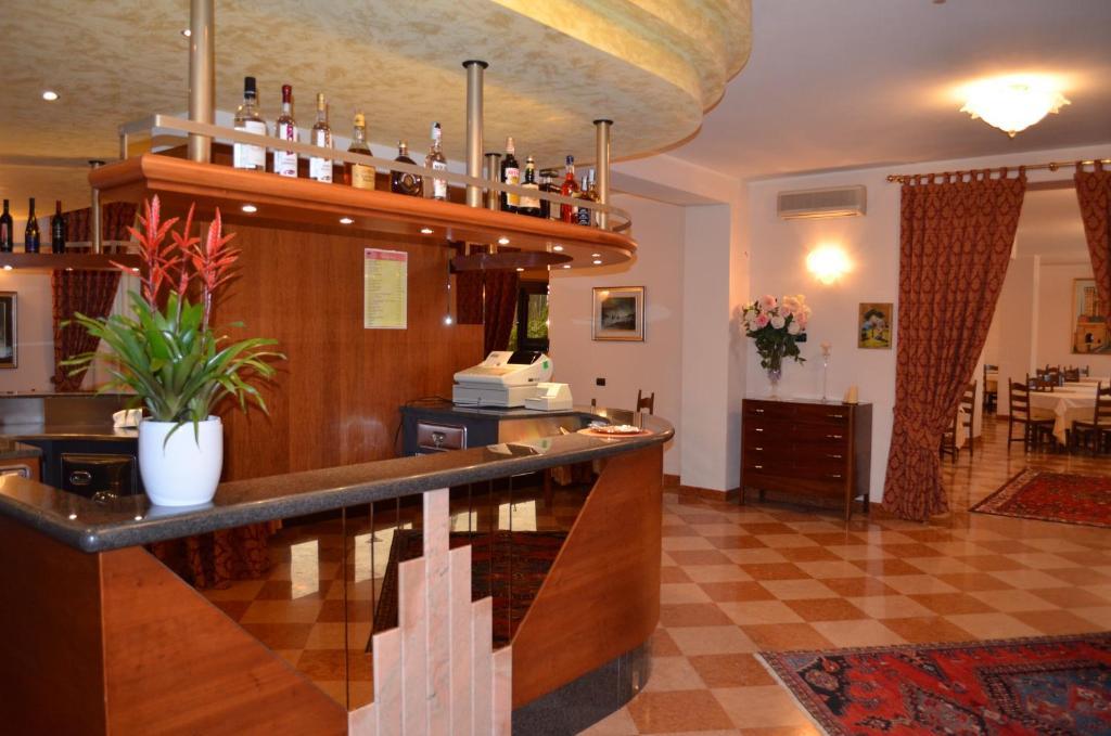 Hotel Olioso Peschiera del Garda Exterior foto
